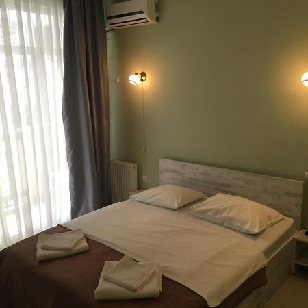 Hotel Lim Batumi Bagian luar foto