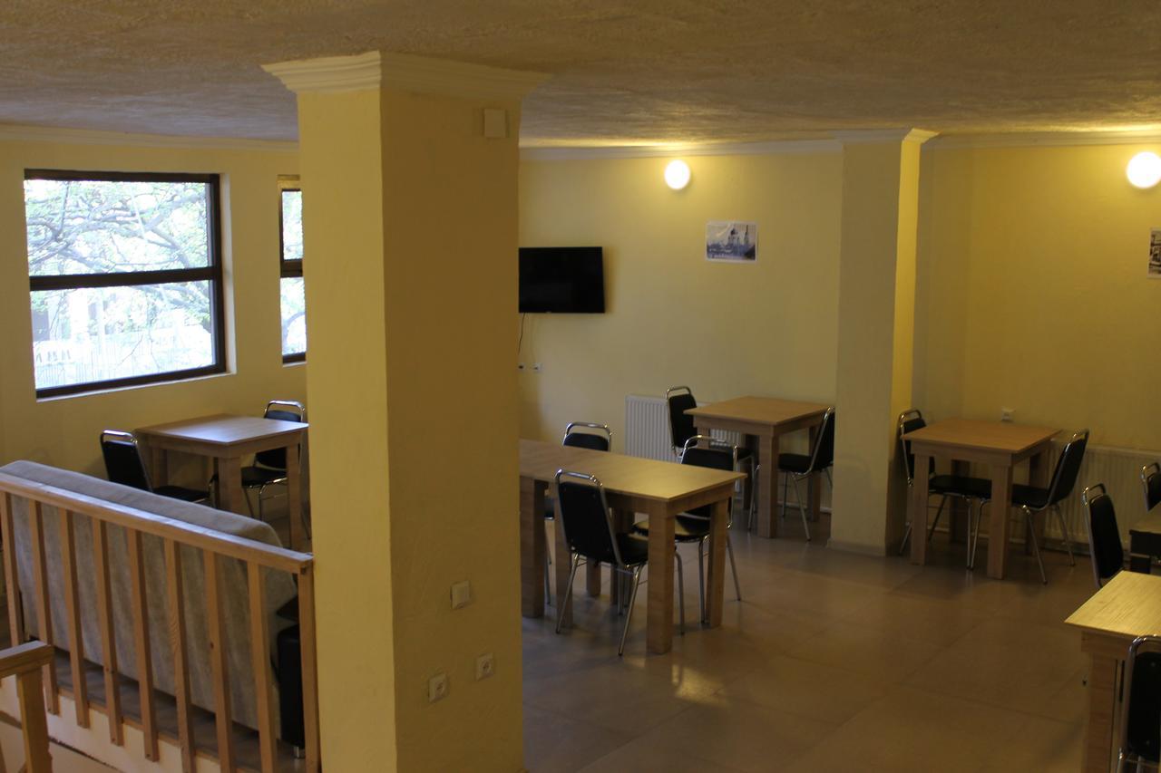 Hotel Lim Batumi Bagian luar foto