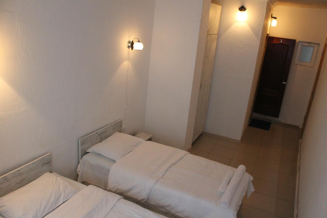 Hotel Lim Batumi Bagian luar foto
