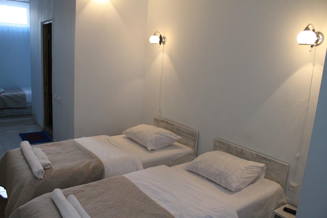 Hotel Lim Batumi Bagian luar foto