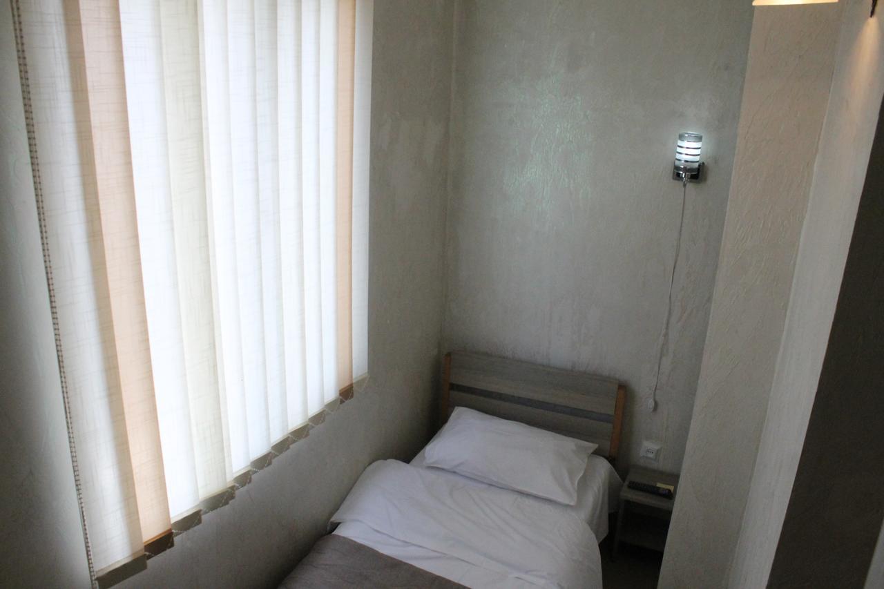 Hotel Lim Batumi Bagian luar foto