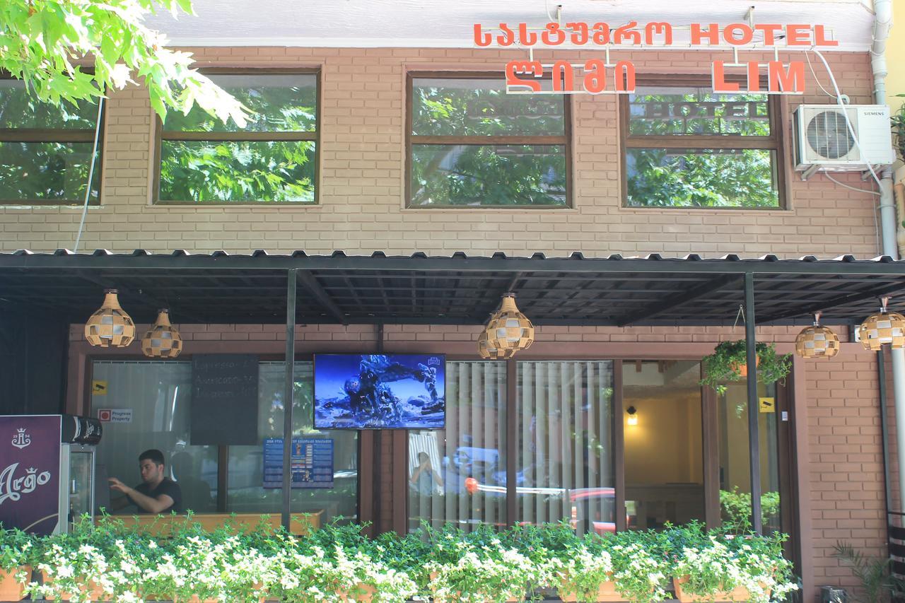 Hotel Lim Batumi Bagian luar foto